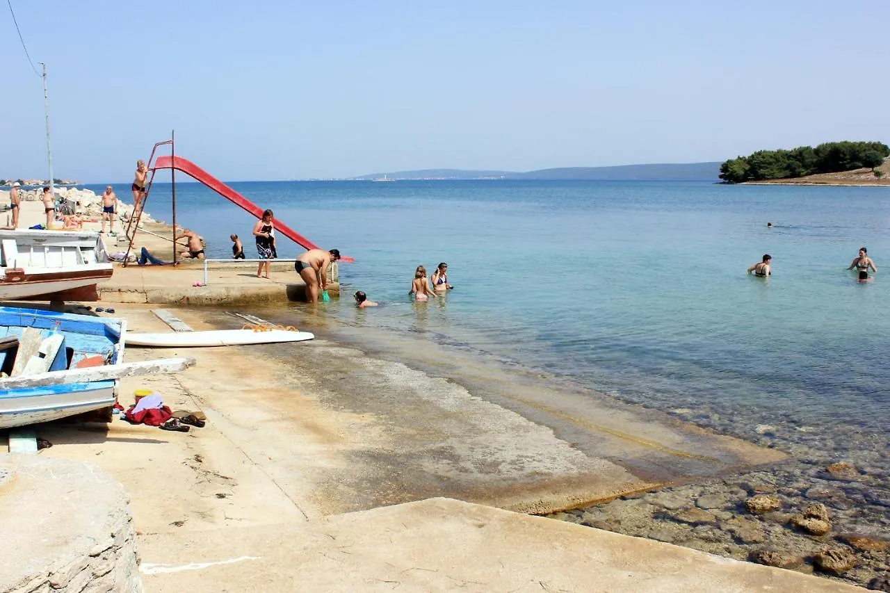 Gasthof Apartments And Rooms By The Sea Mrljane, Pasman - 327 Neviđane