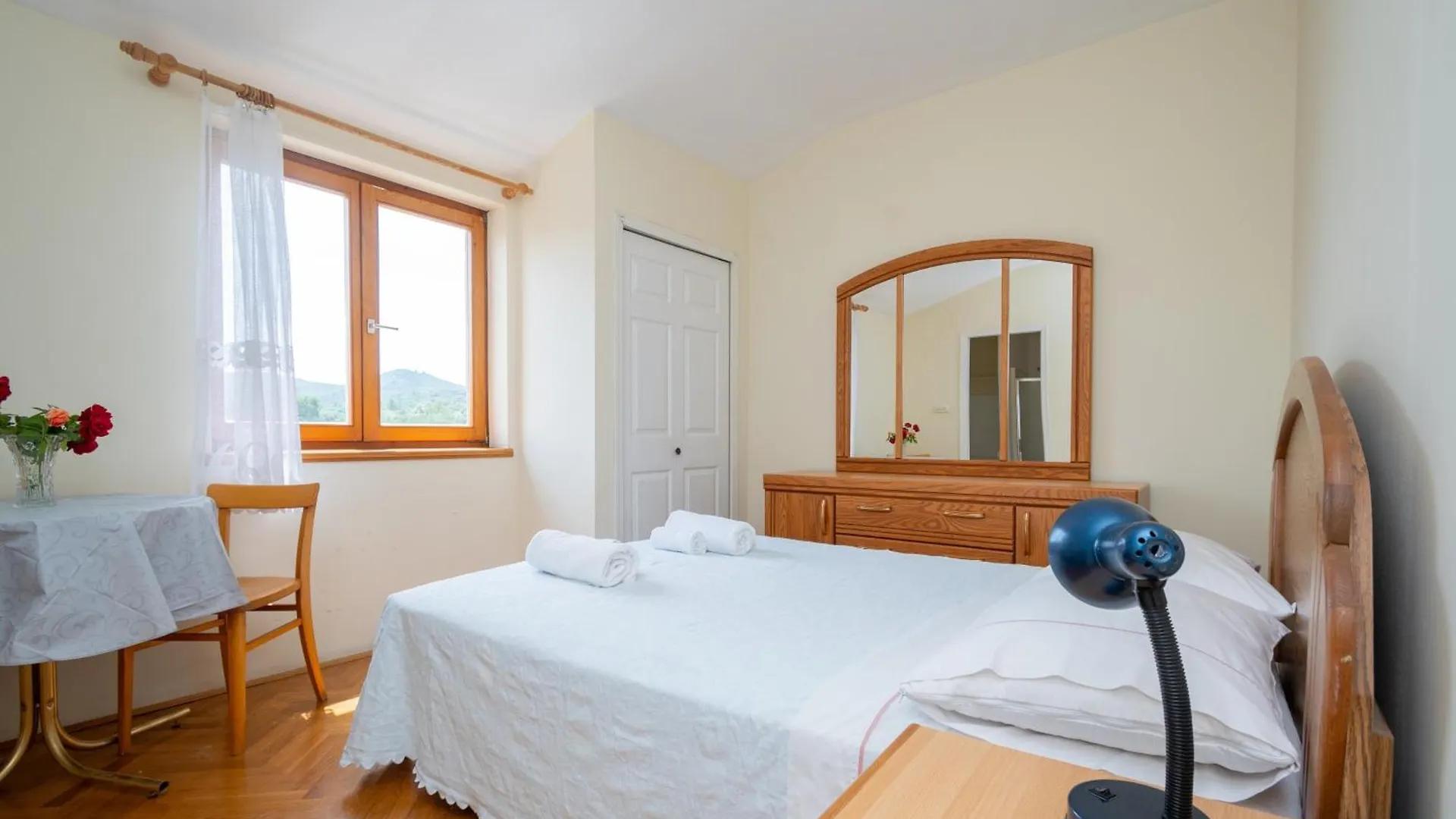 Apartments And Rooms By The Sea Mrljane, Pasman - 327 Neviđane 3*,  Kroatien